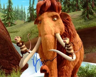 Ray Romano autograph