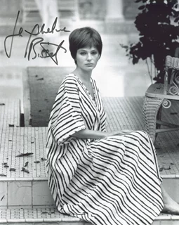 Jacqueline Bisset autograph