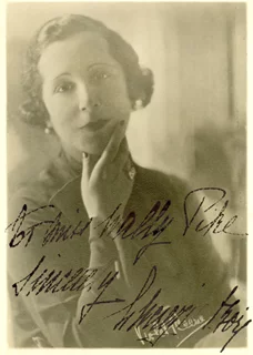 Lucrezia Bori autograph