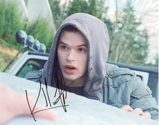 Kellan Lutz autograph