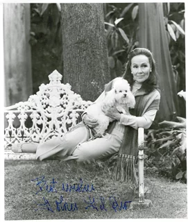 Dolores Del Rio autograph