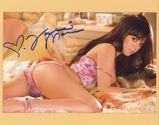 Valerie Mason autograph