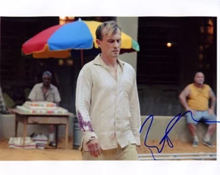Robert Knepper autograph