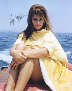Sophia Loren autograph