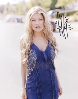 Stacy Ferguson autograph