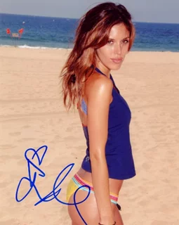 Kayla Ewell autograph