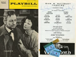 Vivien Leigh & John Gielgud autograph