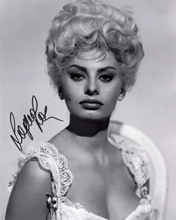 Sophia Loren autograph