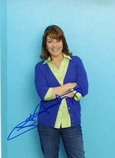 Patricia Heaton autograph