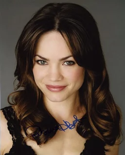 Rebecca Herbst autograph