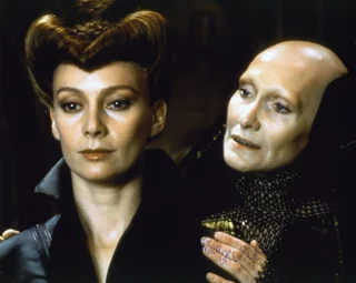 Sian Phillips autograph