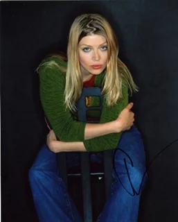 Amber Benson autograph