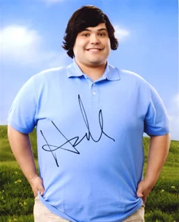 Harvey Guillen autograph