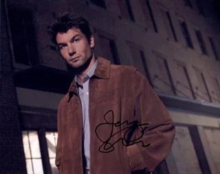 Jerry O'Connell autograph