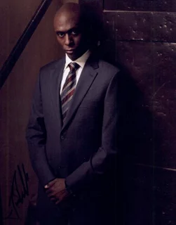 Lance Reddick autograph