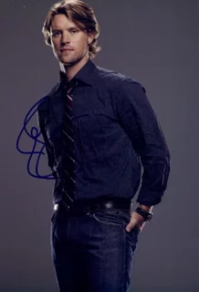 Jesse Spencer autograph