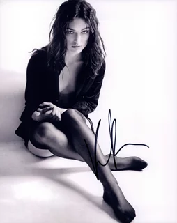 Keira Knightley autograph