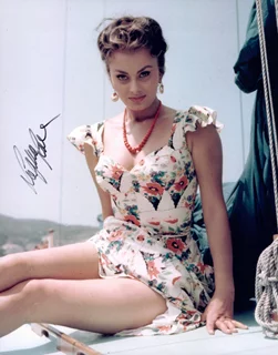 Sophia Loren autograph