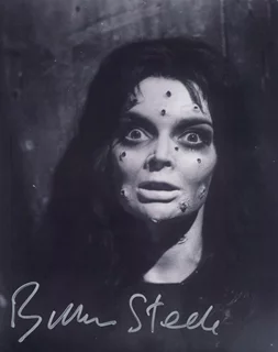 Barbara Steele autograph