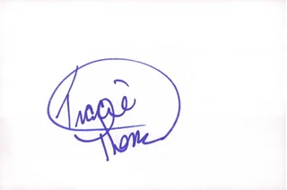 Tracie Thoms autograph