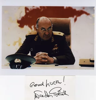 Walter Gotell autograph