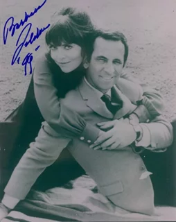 Barbara Feldon autograph