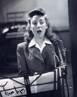 Vera Lynn autograph