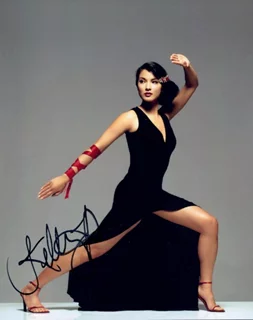 Kelly Hu autograph