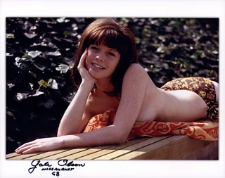 Gale Olson autograph