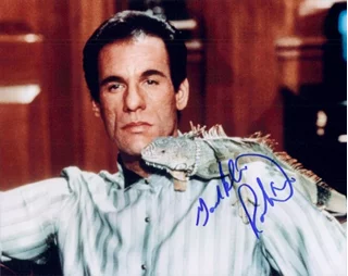 Robert Davi autograph