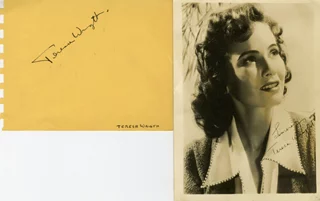 Teresa Wright autograph