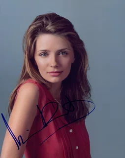 Mischa Barton autograph