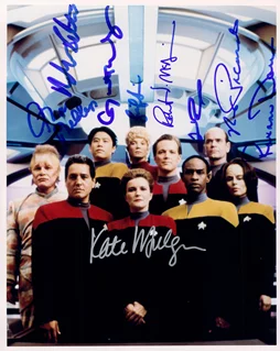 Star Trek Voyager autograph