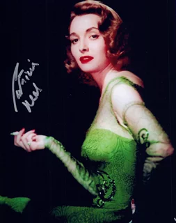 Patricia Neal autograph