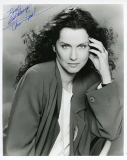 Veronica Hamel autograph