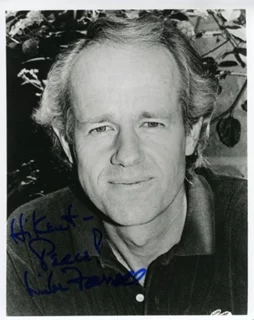 Mike Farrell autograph