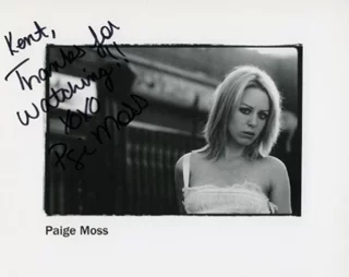 Paige Moss autograph