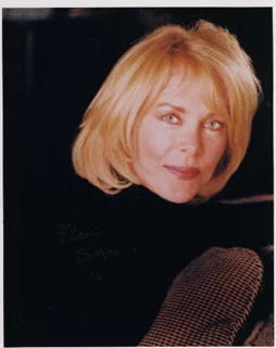 Elaine Joyce autograph