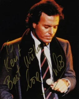 Julio Iglesias autograph