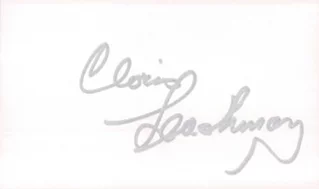 Cloris Leachman autograph