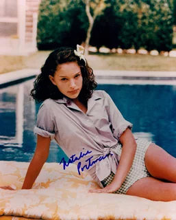 Natalie Portman autograph