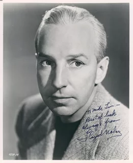 Lloyd Nolan autograph