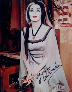 Yvonne DeCarlo autograph