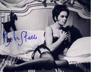 Barbara Steele autograph