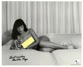 Bettie Page autograph