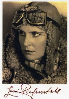 Leni Riefenstahl autograph