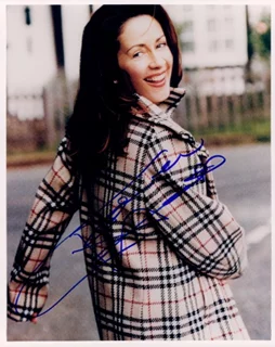 Patricia Heaton autograph