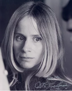 Rita Tushingham autograph