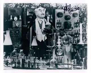 Al Lewis autograph