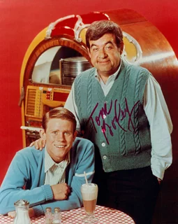 Tom Bosley autograph